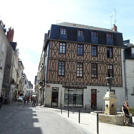 Gite De La Tour De Guise 2 Tours Exterior foto
